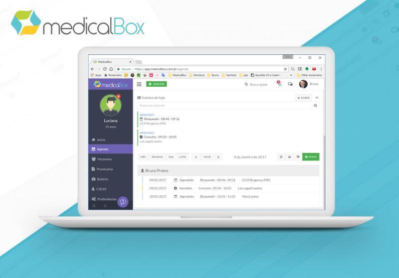 Aplicativo web MedicalBox aberto em um notebook exibindo a agenda de atendimentos.